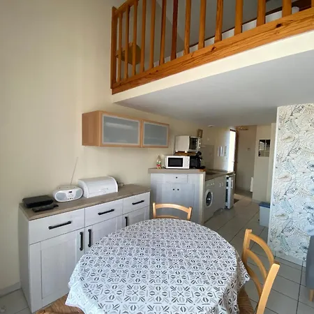 1er Etage Proche Centre-ville, Et Commerces, Balcon, Parking, Wifi Inclus - Fr-1-22-171 Apartment La Tranche-sur-Mer